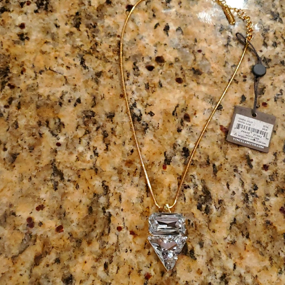 NWT Vince Camuto necklace